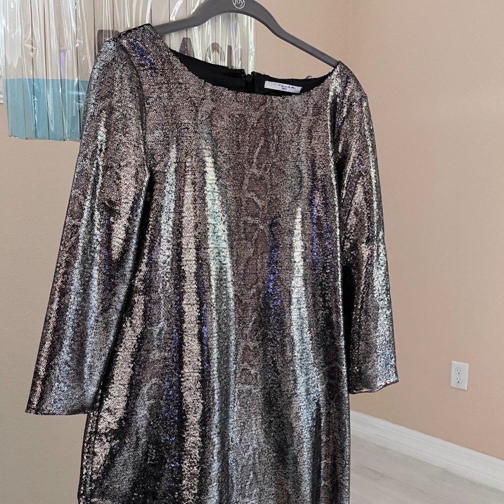 T TAHARI Sequence Dress